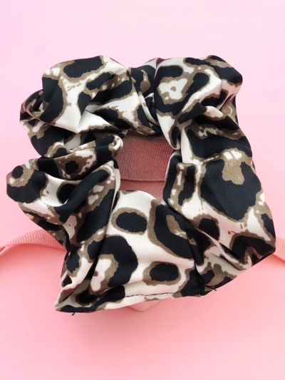 Gumka w panterkę scrunchie