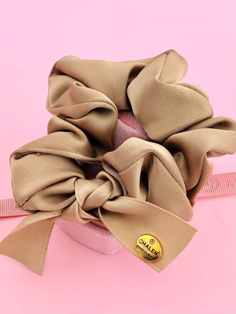 Gumka brązowa scrunchie